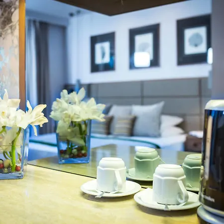 Royal Ariston Hotel